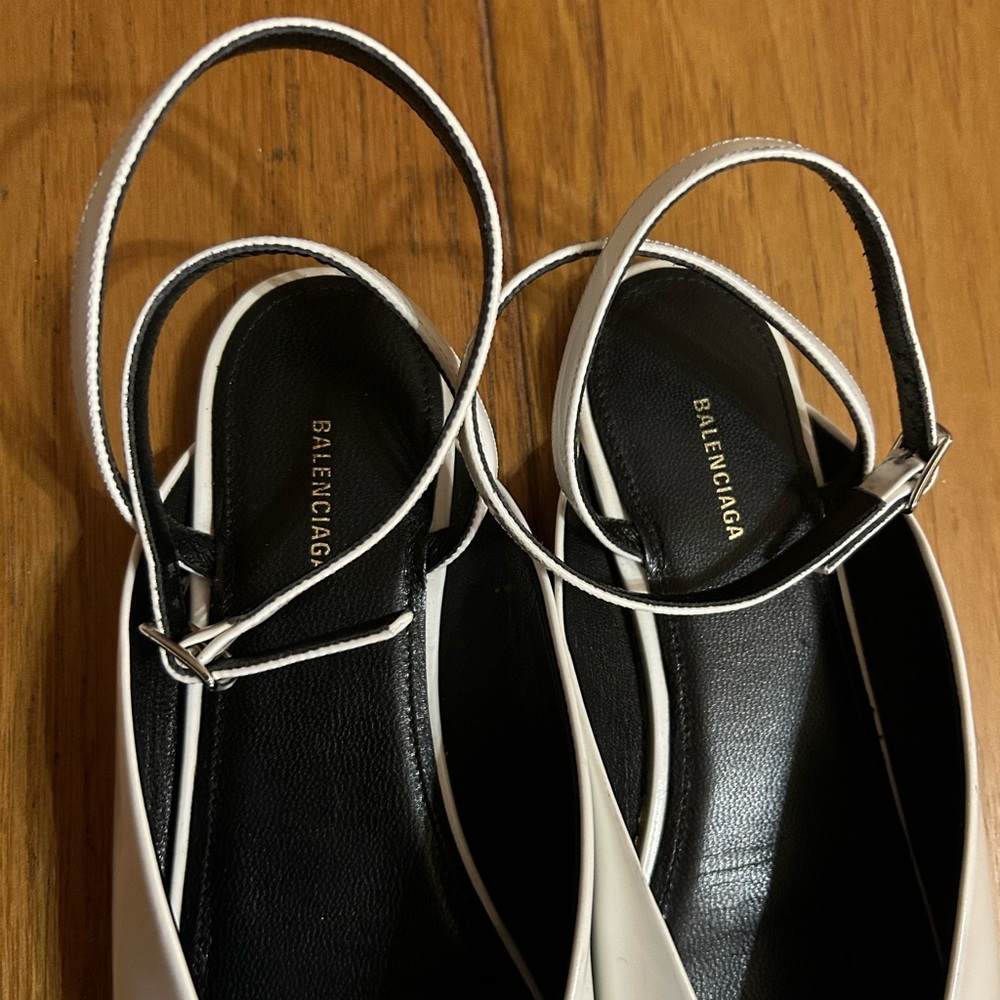 BALENCIAGA 9000 Flats size 35 - Picture 5 of 12
